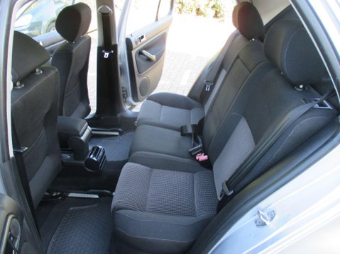 Volkswagen Golf 1.9 TDI PD GT 5dr 30