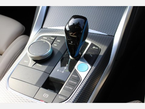 BMW i4 EDRIVE40 M SPORT 19