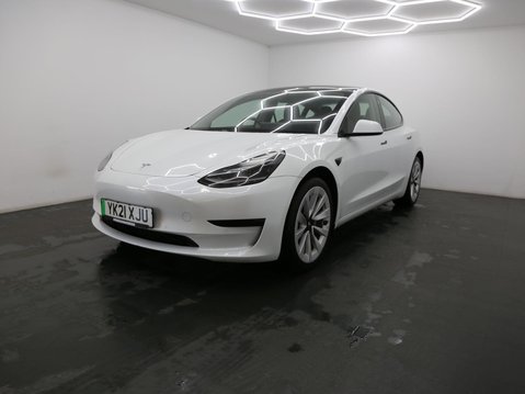 Tesla Model 3 Standard Range Plus Auto RWD 4dr 3