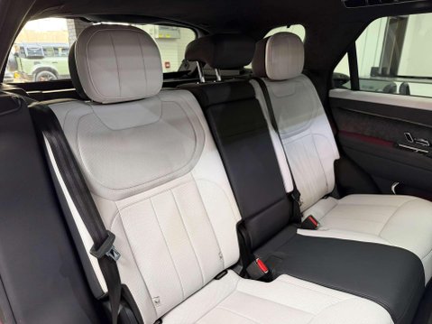 Land Rover Range Rover Sport 4.4 P530 V8 First Edition SUV 5dr Petrol Auto 4WD Euro 6 (s/s) (530 ps) 56