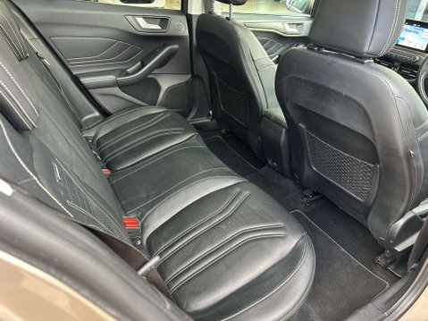 Ford Focus 1.5 Focus Vignale TDCi Auto 5dr 21