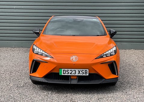 MG MG4 EV 64kWh TROPHY 6
