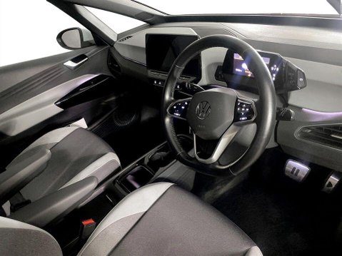 Volkswagen ID.3 Pro Performance 58kWh Business Hatchback 5dr Electric Auto (204 ps) Air Con 12