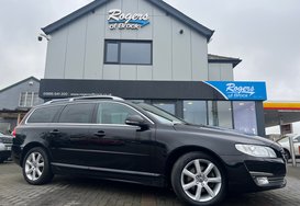 Volvo V70 2.0 D4 SE LUX AUTOMATIC ESTATE 2