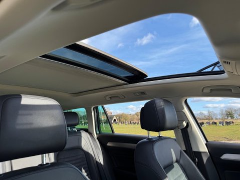 Volkswagen Passat 2.0 TDI BlueMotion Tech GT Euro 6 (s/s) 5dr 63