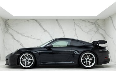 Porsche 911 (992) GT3 2
