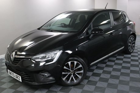 Renault Clio ICONIC TCE BOSE 20