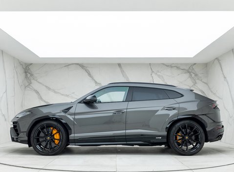 Lamborghini Urus S 2