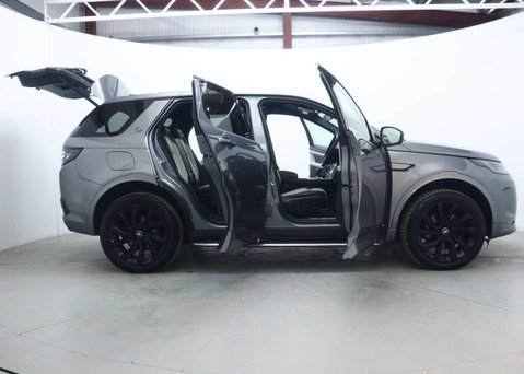 Land Rover Discovery Sport 2.0 Discovery Sport R-Dynamic HSE Auto 4WD 5dr 65