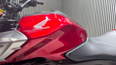 Honda CB 2018 21K MOT MAY 2027 15BHP SPORT LEARNER BIKE 125CC 33