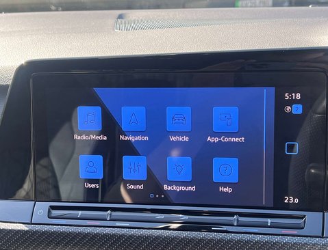 Volkswagen Golf 2.0 Golf R-Line TDI Semi-Auto 5dr 29