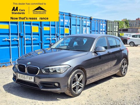 2016 BMW 1 Series thumbnail 4