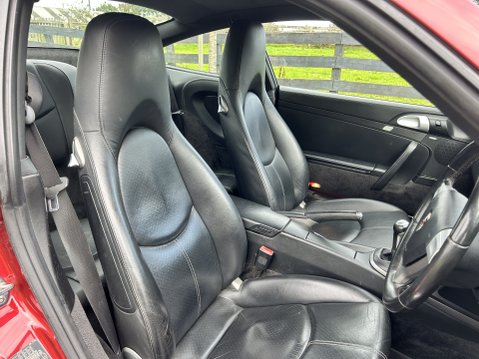 Porsche 911 CARRERA 2 S 15