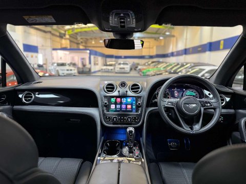 Bentley Bentayga 4.0d V8 SUV 5dr Diesel Auto 4WD Euro 6 (s/s) (435 ps) 31