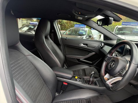 Mercedes-Benz GLA 2.1 GLA200d AMG Line Euro 6 (s/s) 5dr 31