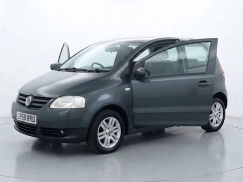 Volkswagen Fox 1.2 6V Urban Fox Hatchback 3dr Petrol Manual Euro 4 (55 ps) 12