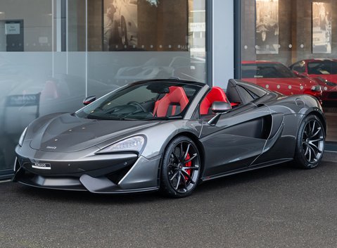 McLaren 570S Spider 2