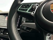 Porsche Cayenne V8 TURBO TIPTRONIC 58