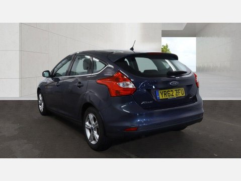 Ford Focus 1.0T EcoBoost Zetec Euro 5 (s/s) 5dr 7