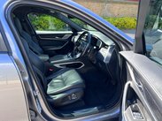 Jaguar F-Pace 2.0 D200 MHEV R-Dynamic HSE Auto AWD Euro 6 (s/s) 5dr 21