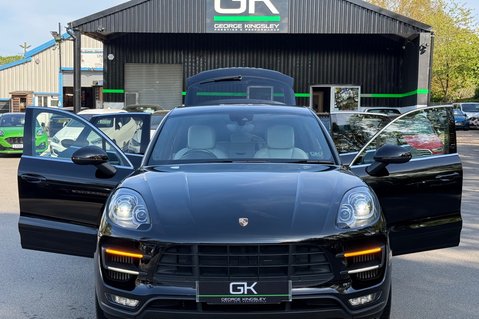 Porsche Macan TURBO PDK - TWO OWNERS -LANE ASSIST -20 INCH ALLOYS -APPLE CAR PLAY 20