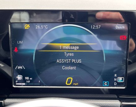 Mercedes-Benz B Class 1.3 B 200 Sport Auto 5dr 33
