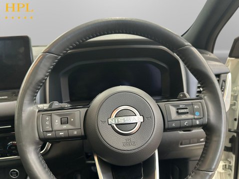 Nissan Qashqai 1.3 DIG-T MHEV Tekna SUV 5dr Petrol Hybrid XTRON Euro 6 (s/s) (158 ps) 13
