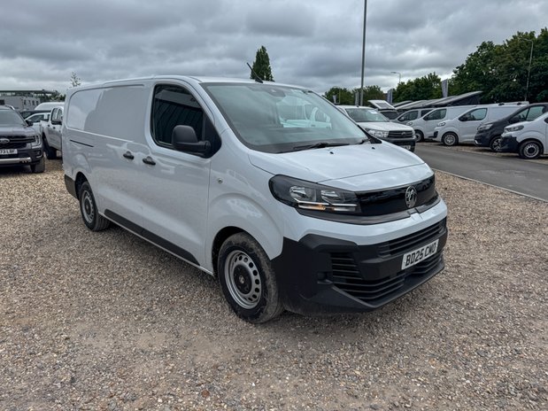 Vauxhall Vivaro LWB L2H1 Low Roof Prime 2900 Cruise Sensors EURO 6 4