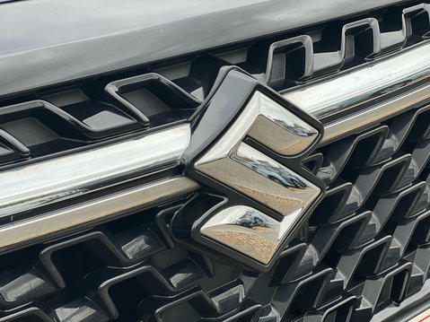 Suzuki S-Cross MOTION BOOSTERJET MHEV 13