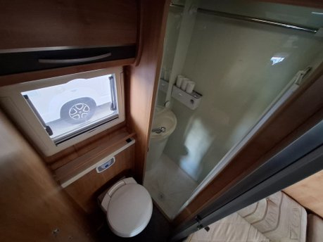 Auto-Trail Excel 600B 2009 8