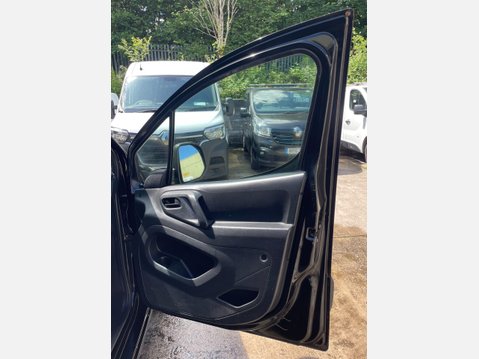 Citroen Berlingo 1.6 HDi 625 LX L1 5dr 21