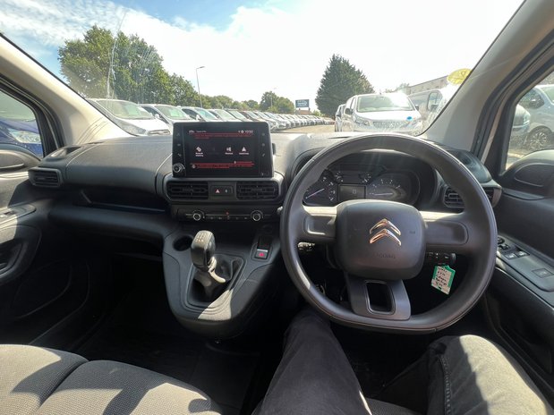 Citroen Berlingo LWB L2H1 Low Roof Enterprise Air Con Sensors EURO 6 NO VAT 43