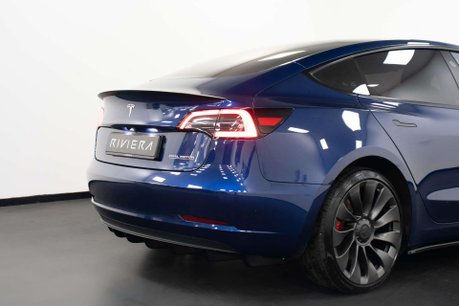 Tesla Model 3 Model 3 Performance AWD 4WD 4dr 24