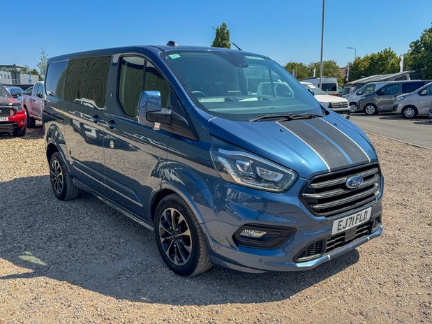 Ford Transit Custom AUTO Crew Cab SWB L1H1 320 Sport Air Con Camera Nav NO VAT SELECT 5