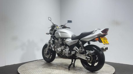 Yamaha XJR1300 2001 37K 1 OWNER NEW MOT SERVICED MUSCLE BIKE 1300CC 6