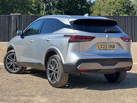 Nissan Qashqai DIG-T TEKNA DCT MHEV 2