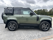 Land Rover Defender 90 D250 Hard Top X-Dynamic HSE 3 Seat 7