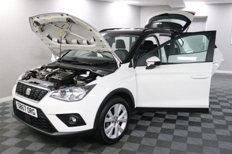 SEAT Arona TSI SE 16