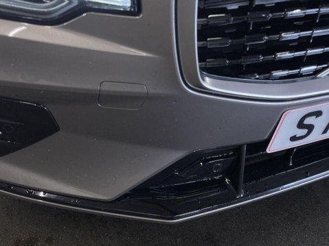 Volvo V60 2.0 D4 R-Design Estate 5dr Diesel Auto Euro 6 (s/s) (190 ps) 18