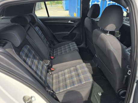 Volkswagen Golf 1.4 TSI 8.7kWh GTE Hatchback 5dr Petrol Plug-in Hybrid DSG Euro 6 (s/s) (20 21