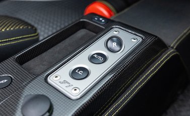 Ferrari F430 SCUDERIA SPIDER 16M 27