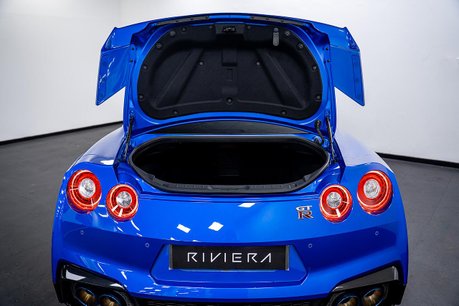 Nissan GT-R Premium Edition 3.8 2dr Coupe Semi Auto Petrol 18