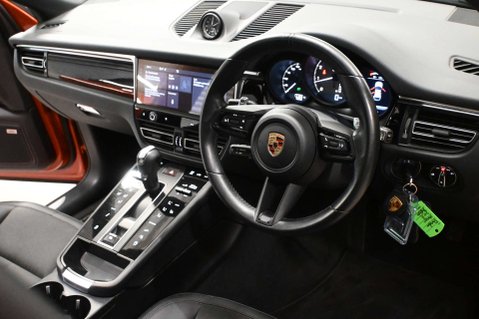 Porsche Macan 2.9 Macan S Semi-Auto 4WD 5dr 26