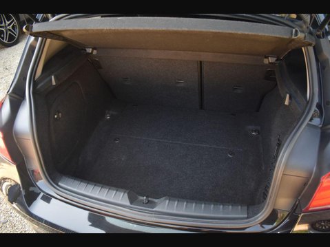 BMW 1 Series 1.5 118i SE Hatchback 5dr Petrol Manual Euro 6 (s/s) (136 ps) 11