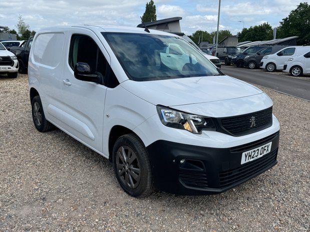 Peugeot Partner AUTO SWB L1H1 Low Roof Premium Plus Air Con Alloys Nav Sensors EURO 6 4