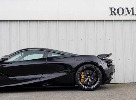 McLaren 720S Performance 34