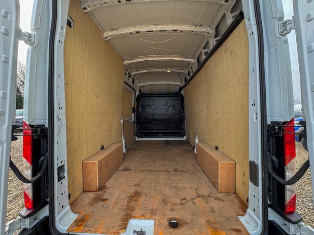 Ford Transit LWB L3H3 High Roof 350 Leader EURO 6 9