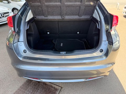 Honda Civic 1.8 i-VTEC ES Auto Euro 5 5dr 30
