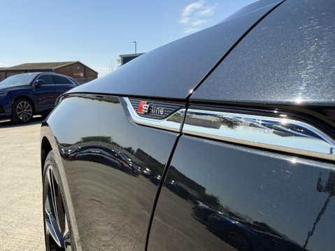 Audi A5 2.0 TDI 40 Black Edition Sportback 5dr Diesel S Tronic quattro Euro 6 (s/s) 51