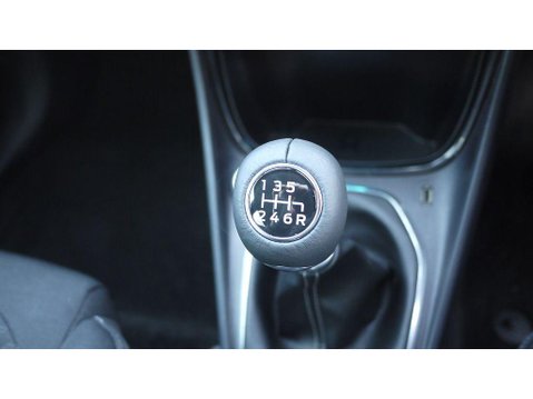 Ford Puma 1.0T EcoBoost MHEV Titanium SUV 5dr Petrol Manual Euro 6 (s/s) (155 ps) 29